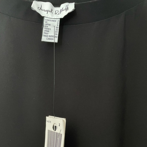 Off the shoulder Joseph Ribkoff top - Picture 4 of 4